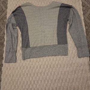 BKE Gray and Cream Knit Sweater